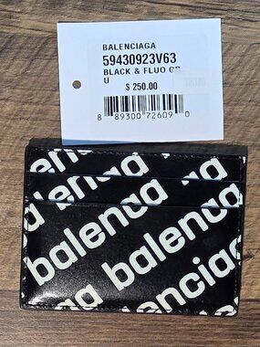 Balenciaga NWT All-Over Diagonal Logo Leather Cash Card Holder Black & White